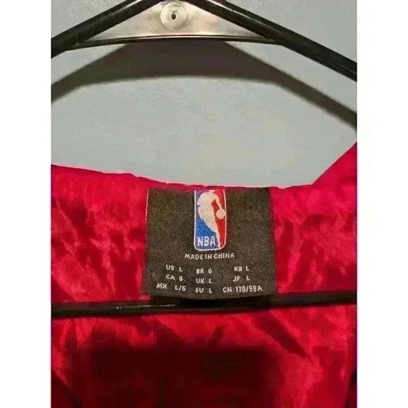 Chicago Bulls NBA 1/4 Zip Wind Breaker Hooded Jacket Large - Picture 7 of 9